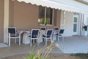 בית מלון כפרי Casa Polly B&b