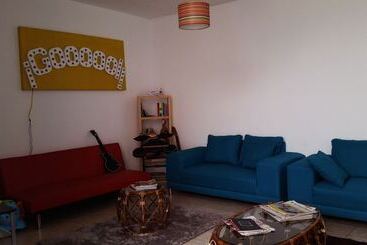 Отель Santa Lucha Hostel