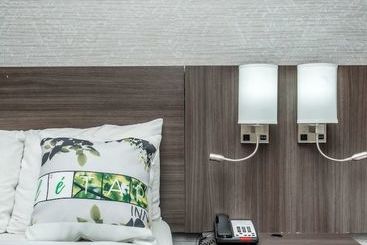 Отель Letap  Near Airtrain Jfk Airport