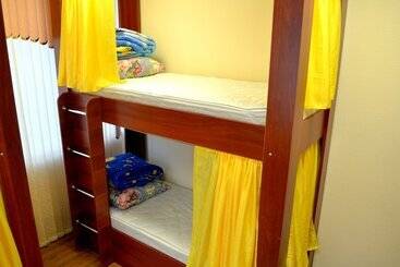 Отель Nerazluchniki   Hostel