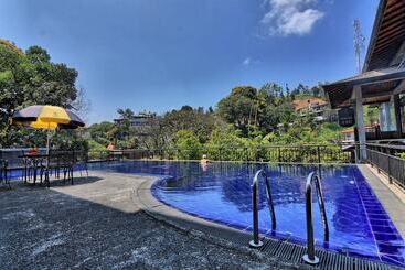 בית מלון כפרי Oak Ray Ella Gap