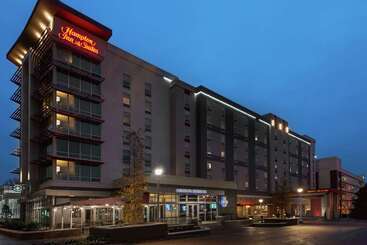 فندق Hampton Inn & Suites Atlanta Buckhead Place