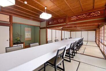 Hotel Suminoe Ryokan