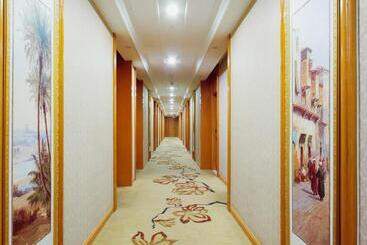 Vienna International Hotel Nanjing South Railway Station