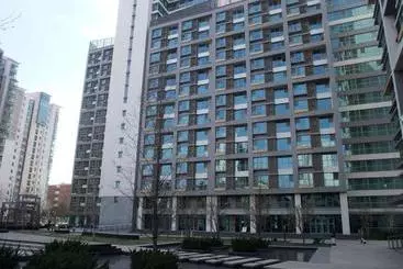Hotel Beijing New Oriental Suites In Seasons Park Sanlitun