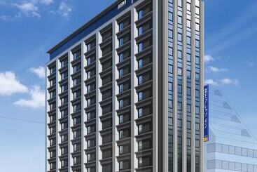 בית מלון כפרי Keio Presso Inn Tokyo Station Yaesu