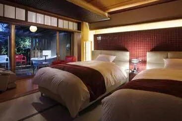 ホテル Tsukinoike