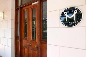 فندق The Milner By The Oyster Collection