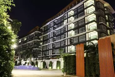 Wisdom Hotel & Residence