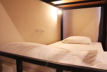 Hotel Mad Panda Hostel