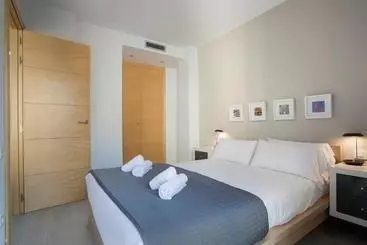 هتل Bbarcelona Apartments Gaudi Flats