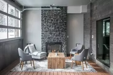 Hotel Crosswaters Resort At Kananaskis