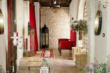 هتل Suites La Posada De Pilar