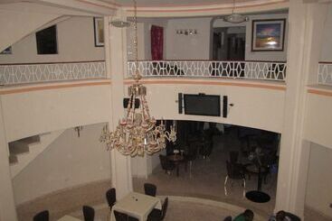 هتل Tabarre S Palace