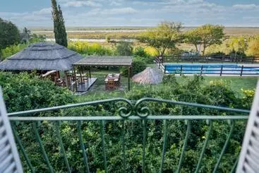 Hotel Vistal Río