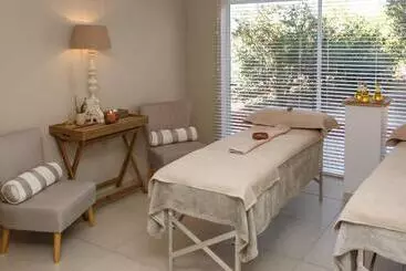 هتل Thylitshia Villa Country Guest House