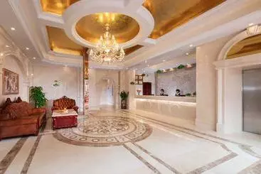 ホテル Vienna 3 Best Shenzhenguanlan Tangren Street