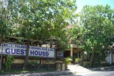 Bed and Breakfast Matahari Tulamben Guesthouse
