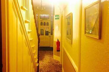 بنسيون Southend Inn