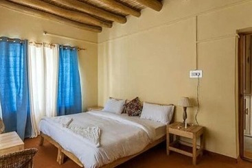 فندق Good Luck Guest House