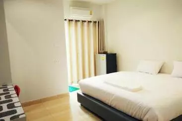 Hotel R.m. Mansion Surin