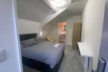 Hotelli Woodland Lodge