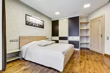 آپارتمان‌های توریست‌ها Repino Park