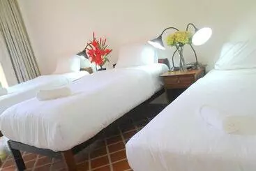 Hotelli Siam Tara Resort