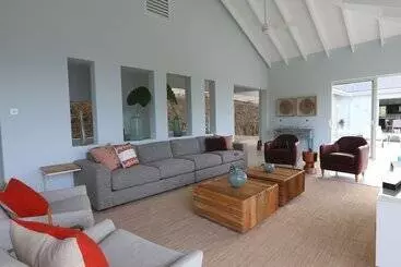 Apartamente turistice Xhale Luxury Villa