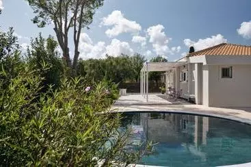 آپارتمان‌های توریست‌ها Villa Matina