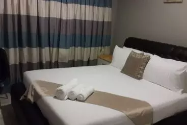 Tintech Bed & Breakfast