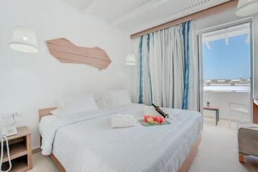 Aloe Hotel Adults Only