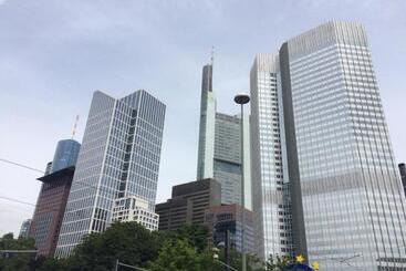 هتل Residence Inn By Marriott Frankfurt City Center