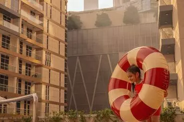 Mövenpick Hotel Apartments Downtown Dubai