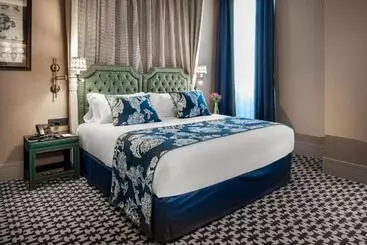 Otel NH Collection Colón Valencia