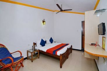 בית מלון כפרי Traveller Guest House (tito’s Lane)