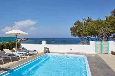 Almyriki Beach Villa