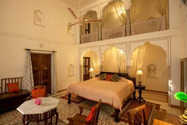 Hotell Dera Mandawa