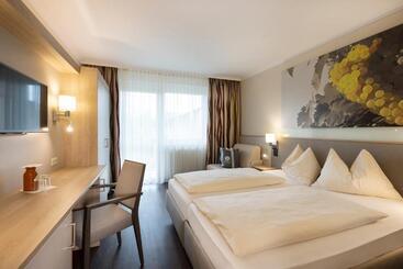 Vitalhotel Der Parktherme   Inkl Thermeneintritt & Sauna