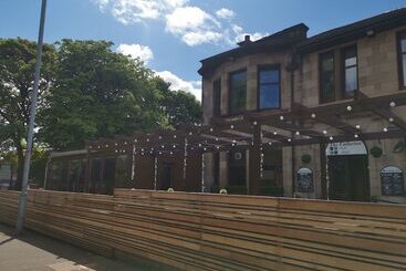 ペンション The Fullarton Park