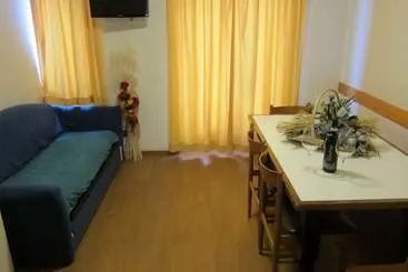 هتل آپارتمان Chalet Del Sole Per Gruppi