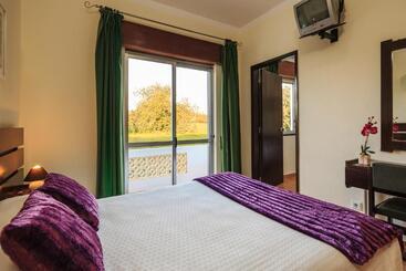 Пансион Guest House Oliveira