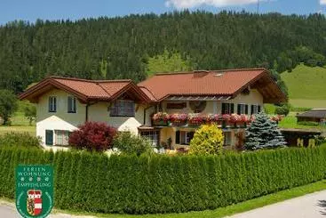 ペンション Haus Martina