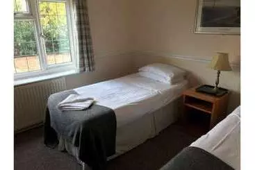 ペンション The Admirals Inn Guest House