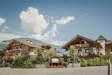 アパートホテル Garni Larcherhof