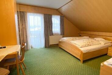 Pension Vorberghof  Bauernhofurlaub