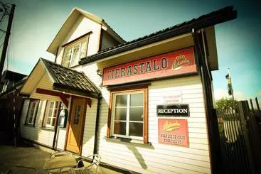 Hostel Aleksandri Guesthouse