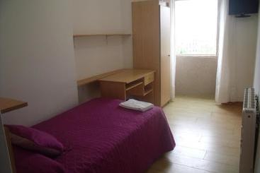 Majatalo Hostal O Patron