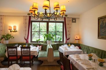 ペンション Landgasthof Rechenwirt