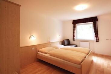 هتل آپارتمان Villa Otto